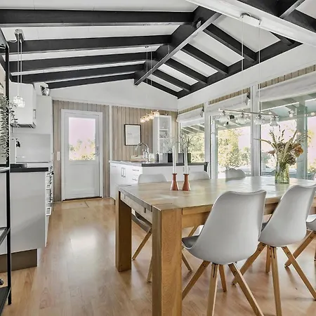 Holiday home 3 Bedroom Gorgeous In Vejby